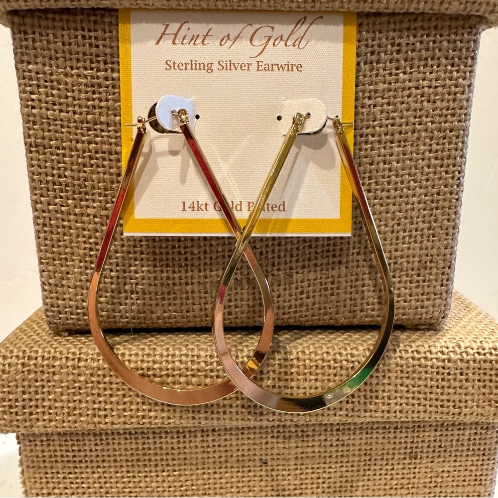NWT Hint of Gold 14kt gold plated Big hoop  Earrings w/ sterling silver ear wire
